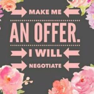 🛍🌸👀 MAKE AN OFFER 🛍🌸👀